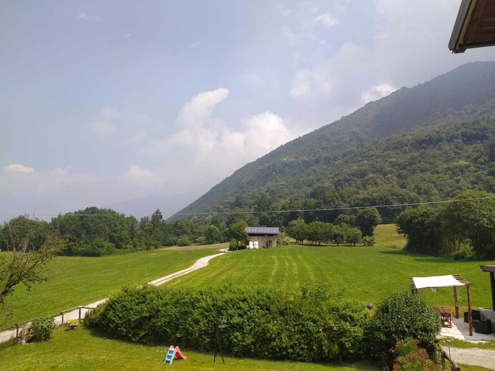 Panoramic Green Valley Sulzano Εξωτερικό φωτογραφία